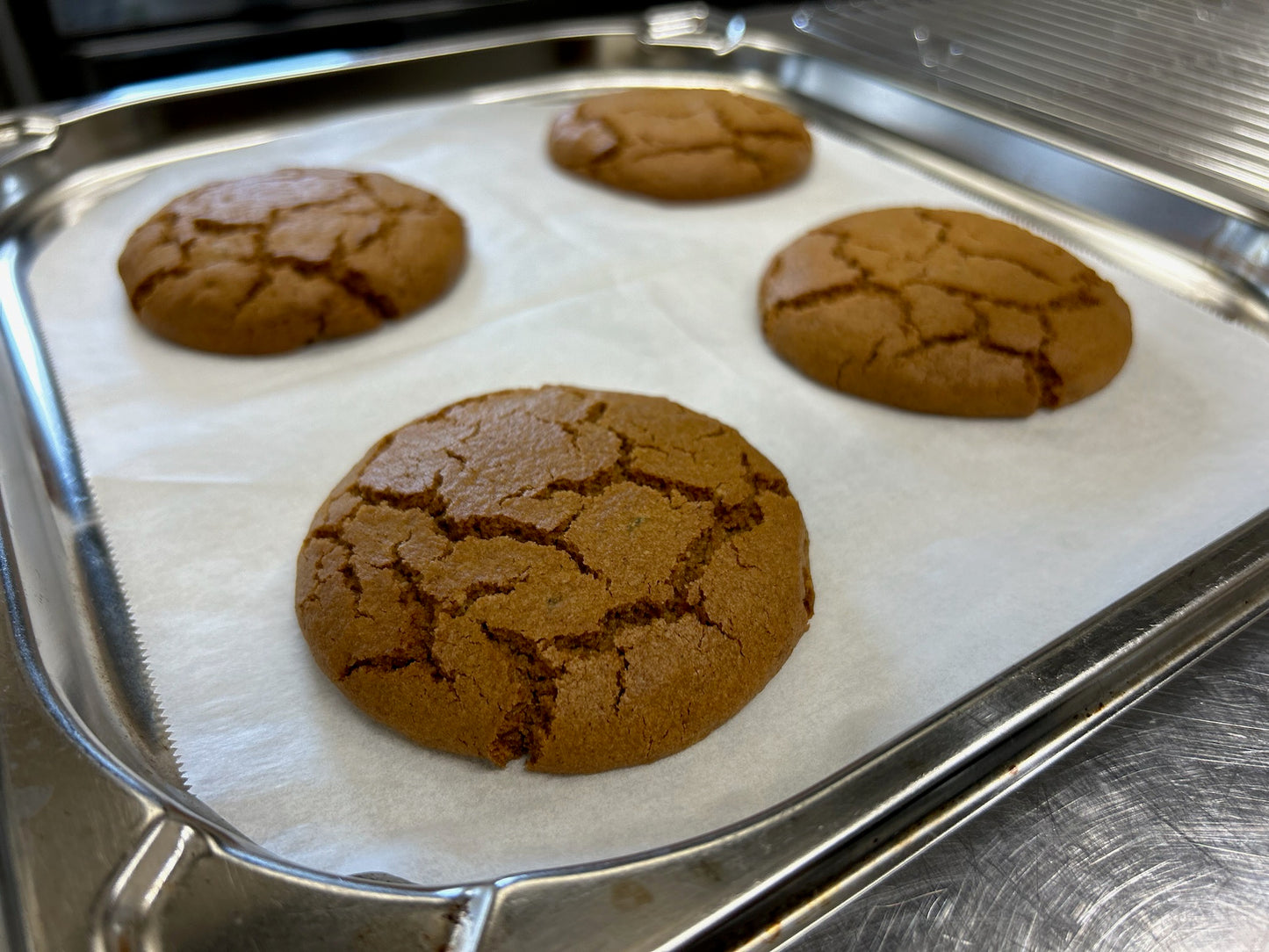 chewy double ginger cookie