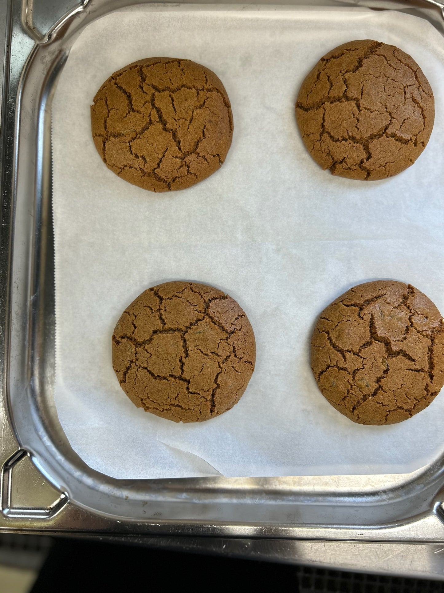 chewy double ginger cookie